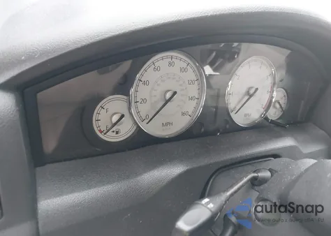 2005 Chrysler 300C z USA, uszkodzony, nr VIN 2C3JA63H75H659593